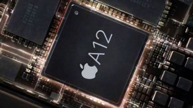 애플 A12 프로세서. (사진=CNET)