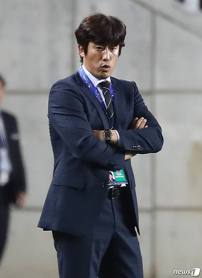 1개월 반 만에 수원 삼성에 돌아온 서정원 감독./뉴스1 DB © News1 오장환 기자