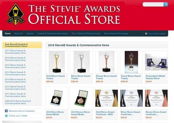 국제비즈니스대상 위원회는 수상 기업 및 단체들을 대상으로 트로피, 상패 등을 판매하는 전용 인터넷쇼핑몰을 운영한다. 트로피의 경우 295달러다.