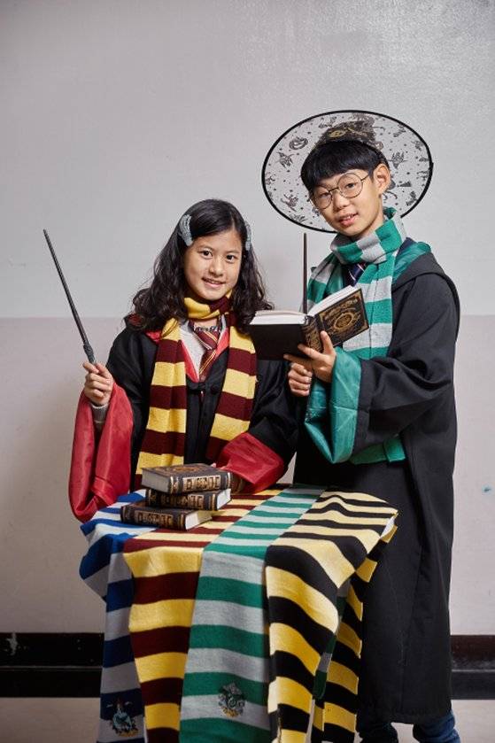 (왼쪽부터)추연우·최찬이 학생모델.