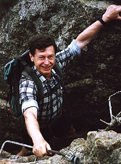 등반 중인 페터 간너. 그는 2001년 5월 24일 에베레스트 남동릉에서 추락해 사망했다. 중앙포토