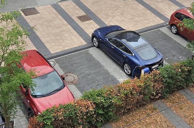 독일에도 곳곳에 충전시설이 들어서고 있다 / 사진=이완