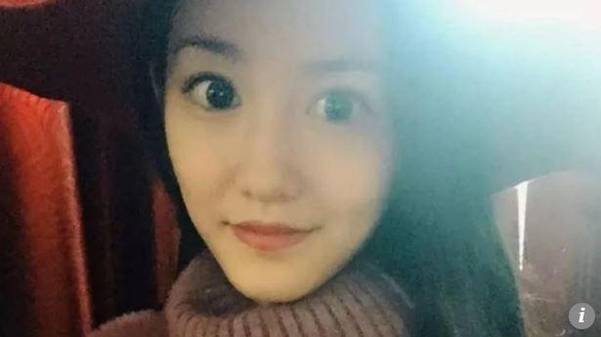 중국판 트위터인 웨이보에서 ‘가장 아름다운 사기꾼’이라는 별칭을 얻은 칭천진량(卿晨璟靓)/사우스차이나모닝포스트