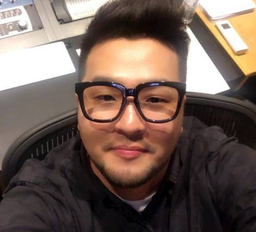 god 리드보컬 김태우가 장인 사기 의혹에 대해 사실과 다르다는 입장을 내놨다.