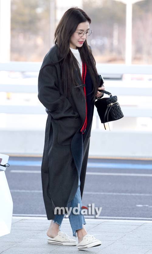 ▲ 레드벨벳 아이린 '멀리서도 눈에 띄는 청초함'