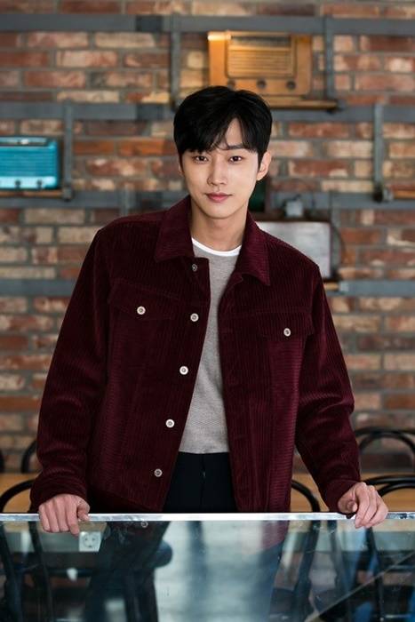 훗날 B1A4 멤버들과 함께 활동하고 싶다는 진영. 제공|TCO(주)더콘텐츠온, (주)메리크리스마스