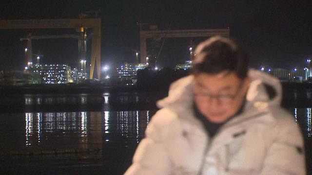 조선소 앞에서 호출 대기 중인 전 하청업체 대표 조영식 씨