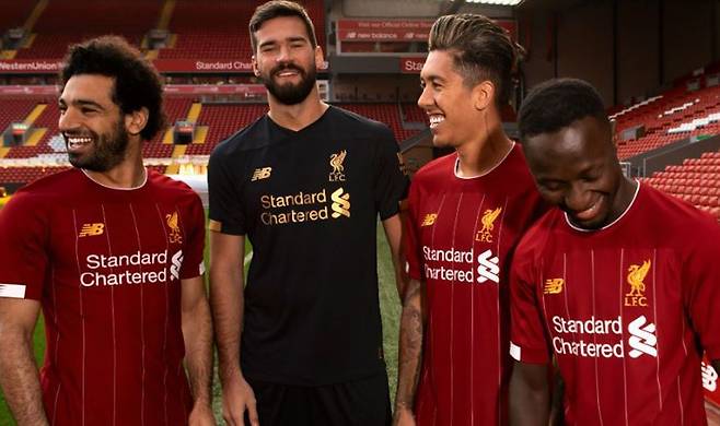 ▲ 리버풀 새 유니폼 ⓒ리버풀