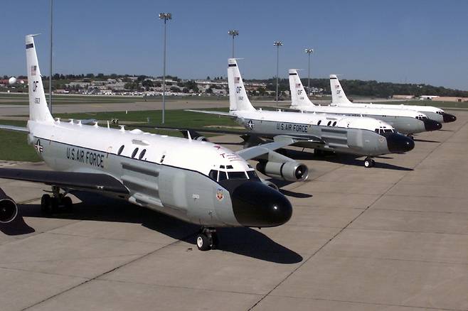 코브라 볼이라는 별칭을 가진 RC-135S는 탄도미사일 감시 및 추적에 최적화 되어있다 (사진=미 공군)