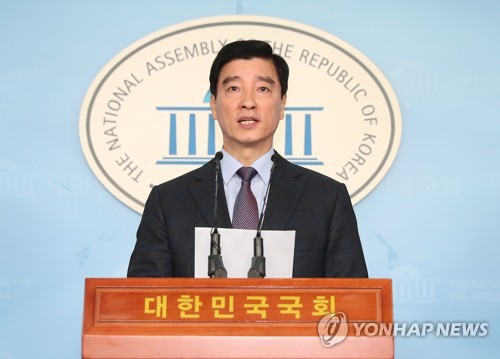 민주당 이해식 대변인 현안 브리핑 연합뉴스 자료 사진