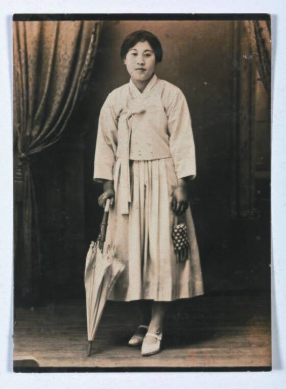 1929년에 조선미술전람회에 입선한 뒤 주목 받았던 여성 화가 정찬영. [사진 국립현대미술관]