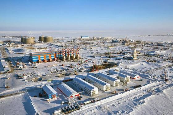 시베리아 야말 반도에 위치한 야말 LNG 기지. 시베리아 지역은 혹한의 기후로 인해 이같은 사람의 흔적이 극히 드물다. [사진 노바텍]