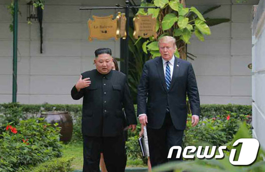 김정은 북한 국무위원장과 도널드 트럼프 미국 대통령. (노동신문)2019.3.1/뉴스1