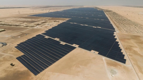 29일 상업가동을 시작한 UAE 아부다비 태양광 발전소 [WAM통신]