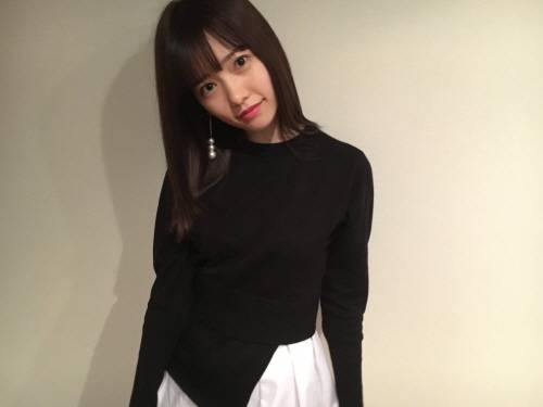 배우 사마자키 하루카는 최근 한국을 여행하며 느낀 감정을 소셜 미디어(SNS)에 올렸다가 거센 비난을 받았다. 그는 도 넘은 비난이 이어지자 "일본인으로서 슬프다"는 심정을 드러냈다. 사진=SNS 캡처