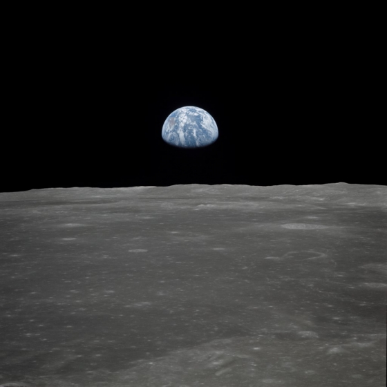1969년 미 우주탐사선 아폴로11이 달에서 촬영한 지구의 모습./사진=AFP PHOTO/NASA/HANDOUT.