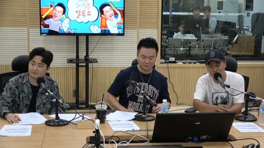 가장 왼쪽부터 스페셜 DJ 박현빈, DJ 김태균, 스페셜 DJ 변기수