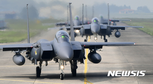 【서울=뉴시스】  공군 F-15K 전투기.