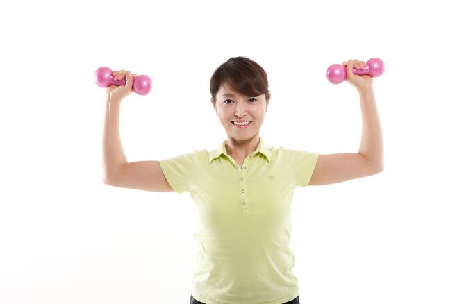 중년 이후 갱년기를 맞은 여성들은 근육 보존을 위한 운동을 해야 한다. 사진 게티이미지뱅크