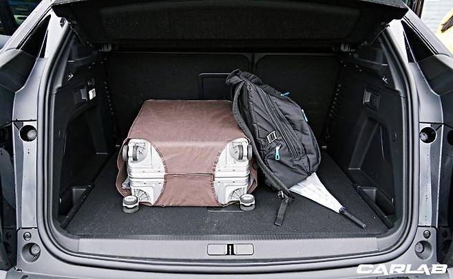 기본 용량은 590리터