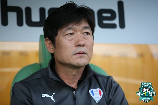 ▲ 고민 깊어진 이임생 수원 삼성 감독 ⓒ한국프로축구연맹
