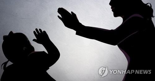 아동폭력 (PG) [연합뉴스 자료사진]