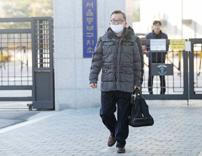 지난달 22일 동부구치소에서 석방된 김학의 전 차관
