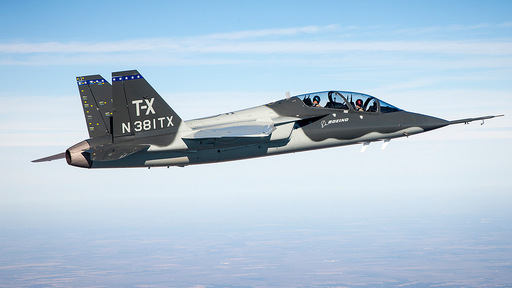 미국 보잉과 스웨덴 사브가 공동개발한 T-7A 훈련기가 시험비행을 하고 있다. 보잉 제공