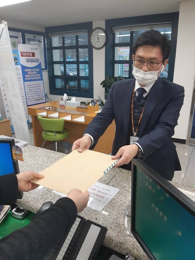 대구시가 28일 신도 수를 누락한 신천지 대구교회를 대구지방경찰청에 고발했다. 대구시 제공