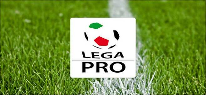 이탈리아 프로축구 3부리그 세리에C는 소속 클럽 피아네세의 선수가 코로나19 확진 판정을 받아 리그 중단 위기를 맞았다.(사진=레가 프로 공식 홈페이지 갈무리)