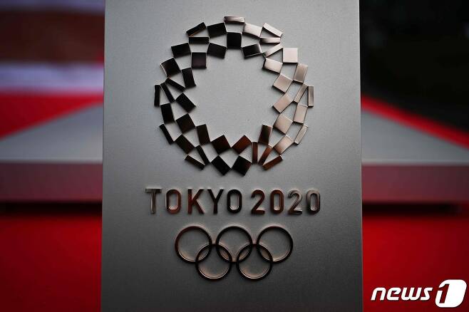 연기가 결정된 2020 도쿄올림픽. 새로운 일정을 확정하는 것이 시급한 과제로 떠올랐다. © AFP=뉴스1