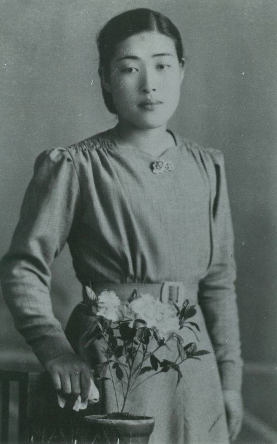 젊은 시절의 황혜성 선생.