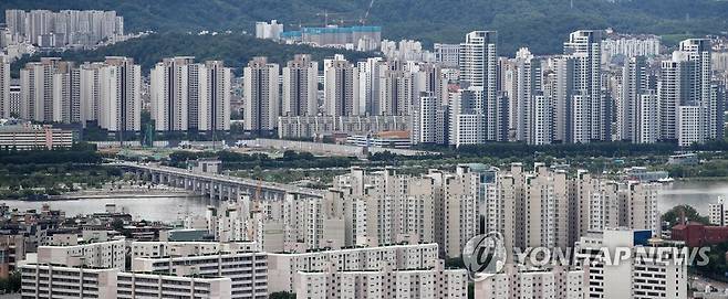서울 용산구와 서초구 일대 아파트 단지 [연합뉴스 자료사진]