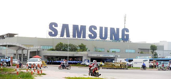 베트남 하노이 북부 박닌성에 위치한 삼성전자 휴대폰 공장(전자신문DB)