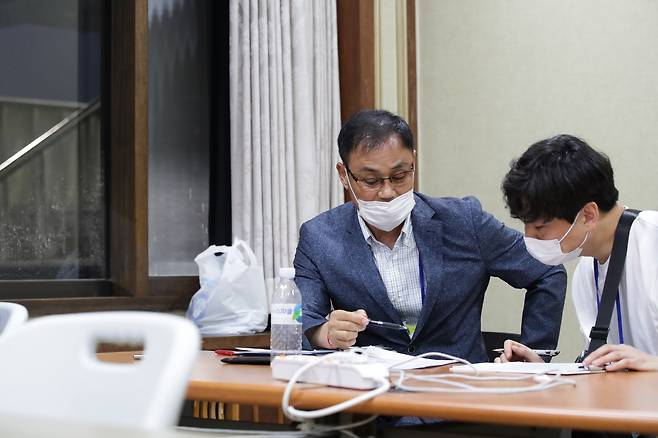 프로연맹 최윤겸 경기감독관 사진제공=프로축구연맹