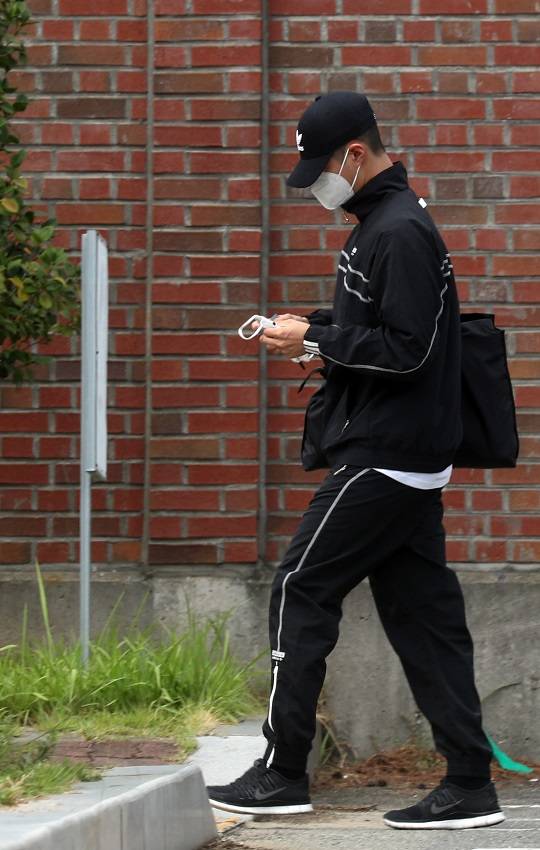 입대하는 배우 박보검. 연합뉴스