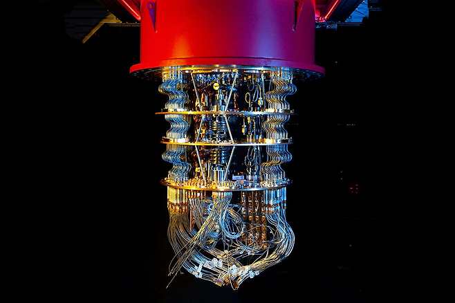 구글의 양자컴퓨터 ‘시어모어’의 모습.(사진=구글)