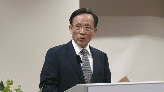 이수혁 주미대사가 지난해 10월 25일 미국 워싱턴 주미대사관에서 취임식에서 발언하고 있다. 정효식 특파원