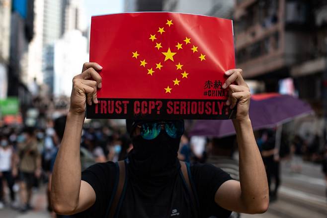 지난해부터 시작된 홍콩 반정부 시위에선 중국과 독일 나치를 합성한 '차이나치(Chinazi)'라는 말이 등장하기도 했다. /AFPBBNews=뉴스1