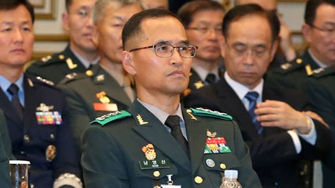 남영신 육군참모총장