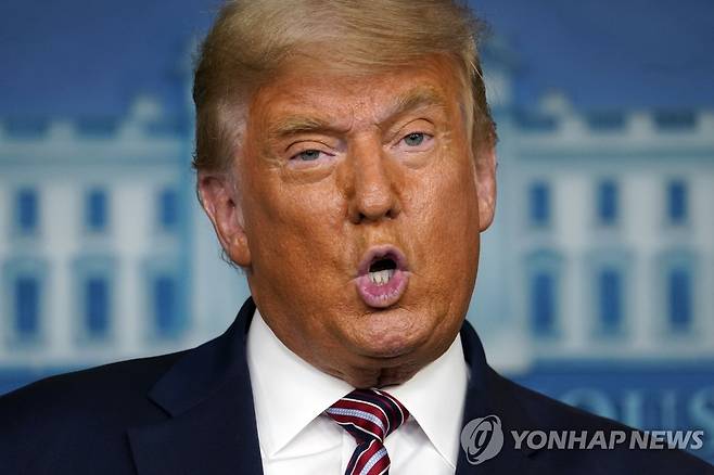 트럼프 '선거 조작' 주장 2020년 11월 5일 기자회견 (AP Photo/Evan Vucci)