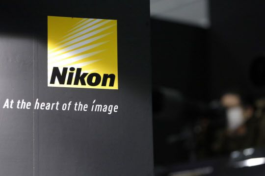 일본 카메라·정밀장비 제조사 니콘