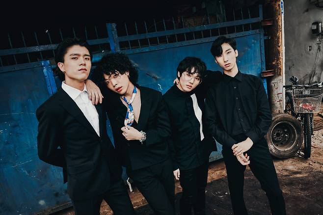 최근 새 앨범 LAME을 발표한 인디록밴드 셔츠보이프랭크와 인터뷰를 가졌다. (사진=BESPOK 제공)