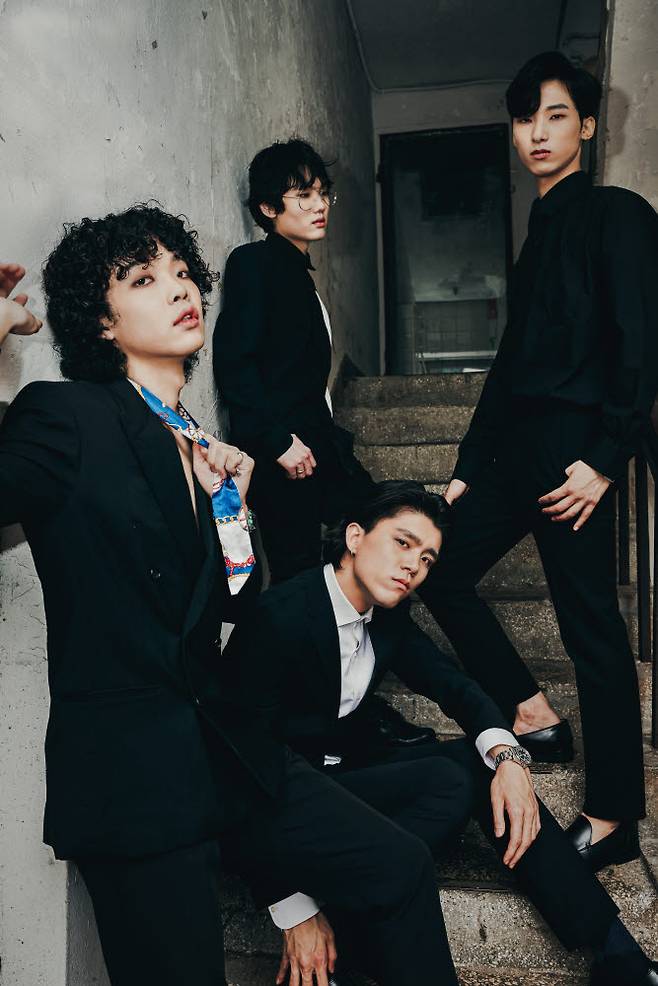 최근 새 앨범 LAME을 발표한 인디록밴드 셔츠보이프랭크와 인터뷰를 가졌다. (사진=BESPOK 제공)