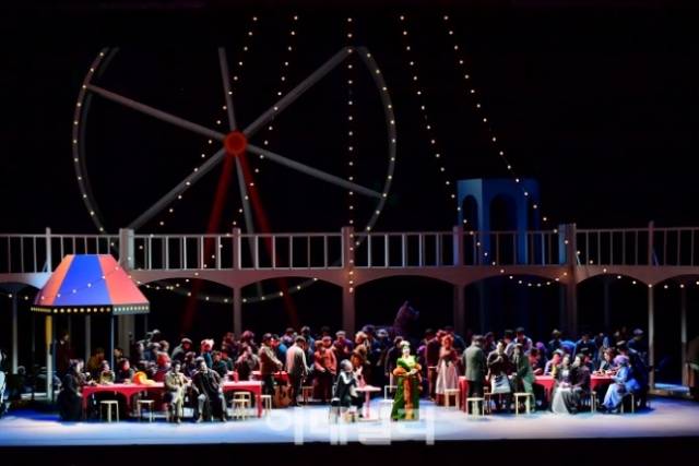 오페라 ‘라 보엠’ 공연 장면. 국립오페라단 제공