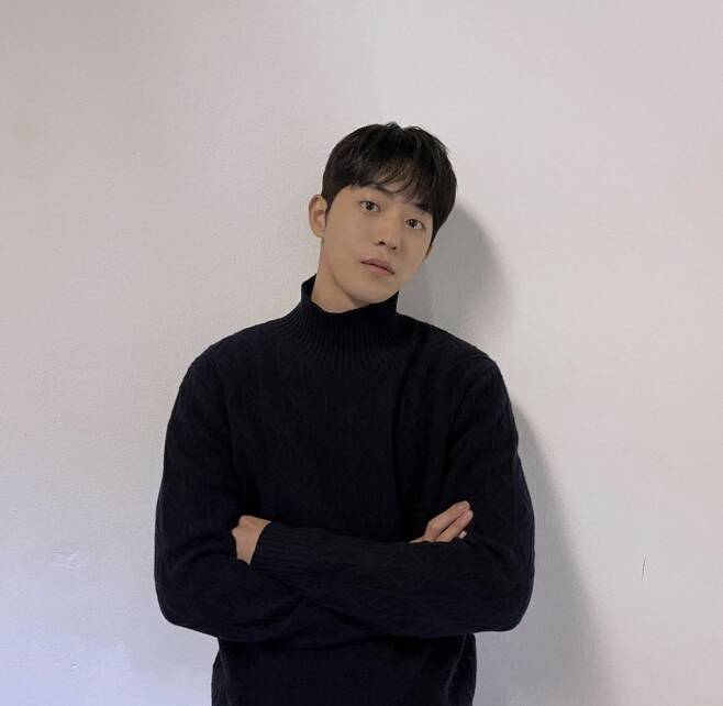 Nam Joo-hyuk, neck polar fashion completed by face...hit by the eye and heart thumpActor Nam Joo-hyuk flaunted his warm visualsForest Entertainment posted a picture on the official Instagram account on the 7th with the article Do you want to talk with Juhyuk?Nam Joo-hyuk in the picture leans against the wall in a neck Polar.Nam Joo-hyuk made a pictorial scene without going to Studios even if he did not decorate it brilliantly, and reminded him of the word Fashions completion is face.The netizens who watched this responded such as I am blinded, I love you with Polar and I am a profile photo.On the other hand, Nam Joo-hyuk has recently been loved by TVN weekend drama Start-up and is about to release the movie Joe with Han Ji Min.