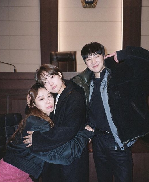 Kang Seung-yoon, Kairos End testimony Happy time...will return to SingerKang Seung-yoon told MBC Kairos End testimony.Kang Seung-yoon said on his 22nd day, It was a very happy time to be able to be with good seniors, fellow actors and warm staff members and Lim Gun-wook for about 7 months!I was able to learn and experience many things. In the public photos, there are pictures of actors and staffs taking pictures at the Kairos filming site.Kang Seung-yoon said, Director Park Seung-woo, who trusted and gave me the role of Kun-wook! Lee Soo-hyun, who fascinated everyone with amazing reversal every time!I am so grateful to all the Kairos teams, including! He said, All the viewers and fans who have been together for the last time!Thank you for loving and thanking me for my affectionate expectation for my next move to visit Singer - #Kairos # Lim Kun-wook Kang Seung-yoon Olim. On the other hand, Kang Seung-yoon played the role of Lim Gun-wook, a friend who does anything by Han Ae-ri (Lee Se-young) and has a burden of heart to him in MBCs monthly mini-series Kairos (played by Lee Soo-hyun, directed by Park Seung-woo).Kang Seung-yoon Instagram