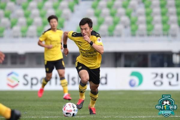 K리그의 전설, 전남드래곤즈의 최효진 선수