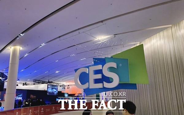 삼성전자와 LG전자가 사상 첫 온라인으로 개최되는 'CES 2021' 막바지 준비에 한창이다. /최수진 기자