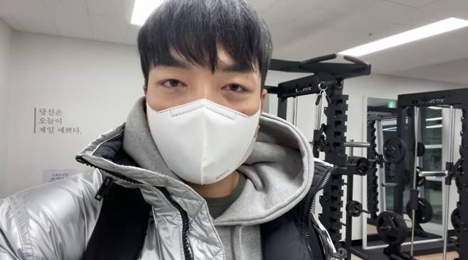 핏블리는 지난 8일 자신의 유튜브 채널에 '헬스장 폐업 합니다. 기구 팝니다'라는 제목의 영상을 올리고 부천 역곡점을 폐업하기로 결정했다고 밝혔다. /사진=유튜브 채널 '핏블리' 캡처